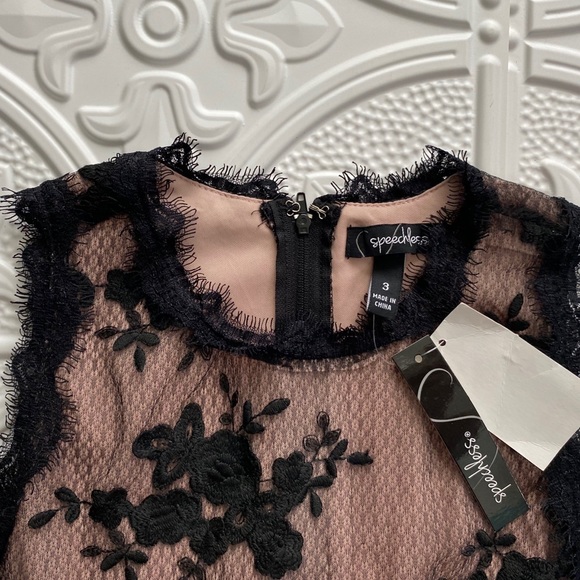 Speechless Lace Top Semi Formal Dress - Picture 4 of 4